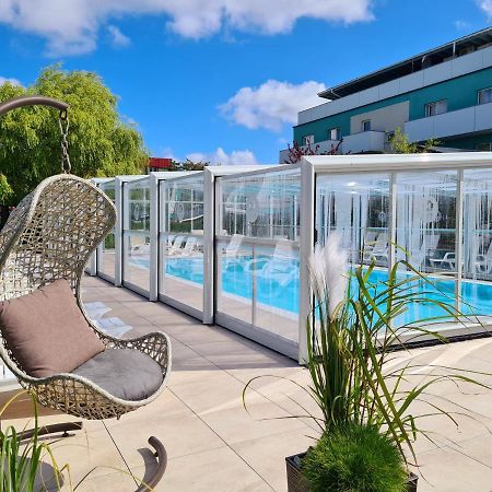 Osrodek Sea Star Premium Hotel Sarbinowo Ngoại thất bức ảnh