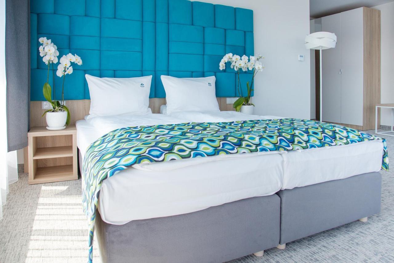 Osrodek Sea Star Premium Hotel Sarbinowo Ngoại thất bức ảnh